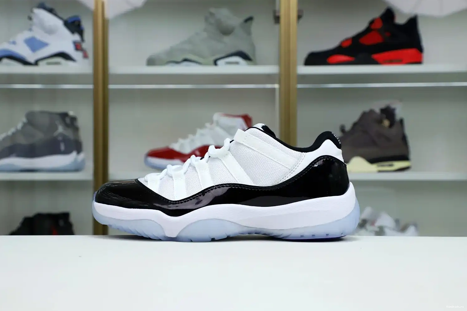 RETRO CONCORD 11 LOW JORDAN Kimikick AIR 0530